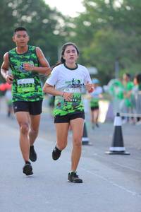 BIB: 2352, 290
                            <button type="button" onclick="openModal(3635397)" class="btn btn-primary btn-sm float-right btn-popup" data-toggle="modal" data-target=".modal-high-quality">
                        <i class="fas fa-shopping-cart"></i> Add to Cart
                    </button>
                                            <button type="button" onclick="isThisMe(3635397, true)" class="btn btn-success btn-sm float-right btn-popup btn-isme hidden" data-toggle="tooltip" data-placement="bottom" title="นี่คือรูปของคุณใช่ไหม คลิกที่นี่เพื่อเอาเข้าอัลบั้ม">
                        <i class="fas fa-plus"></i> Add to album
                    </button>
                    <button type="button" onclick="isThisMe(3635397, false)" class="btn btn-warning btn-sm float-right btn-popup btn-isnotme hidden">
                        <i class="fas fa-ban"></i> Remove from album
                    </button>